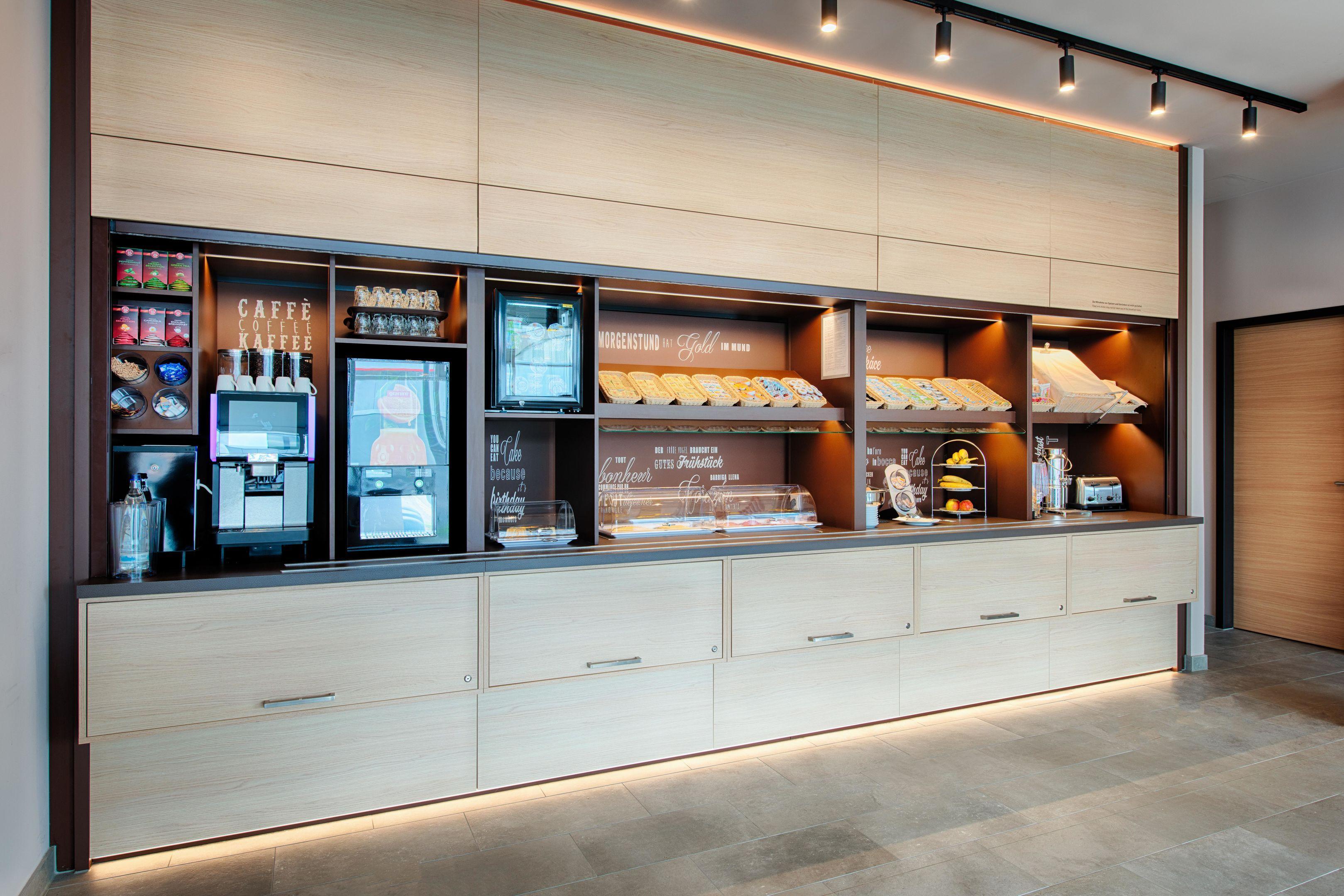 B&B Hotel Stuttgart-Neckarhafen Exterior photo