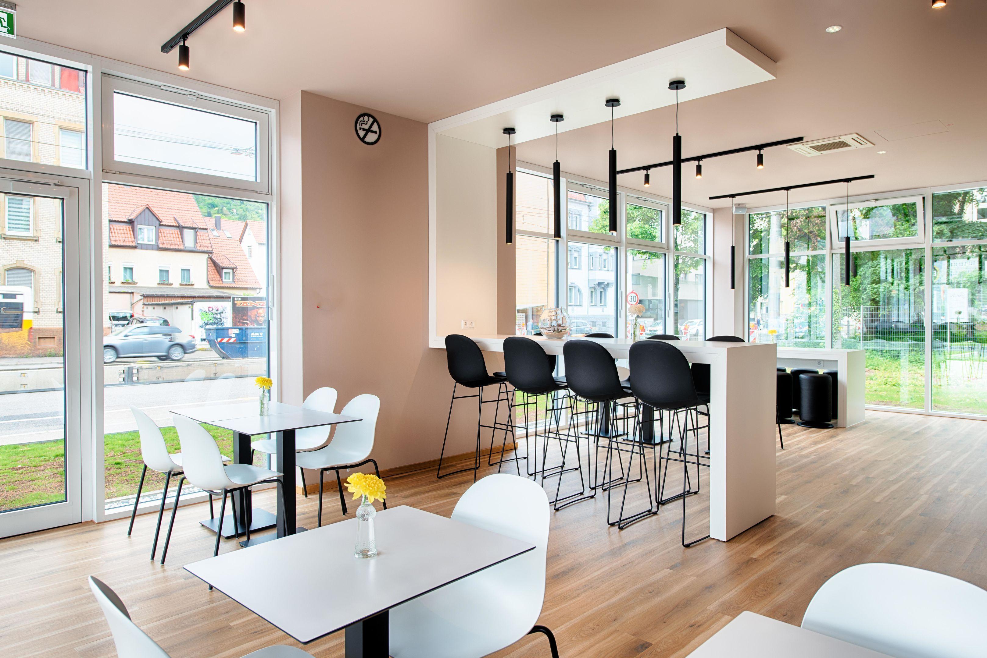 B&B Hotel Stuttgart-Neckarhafen Exterior photo