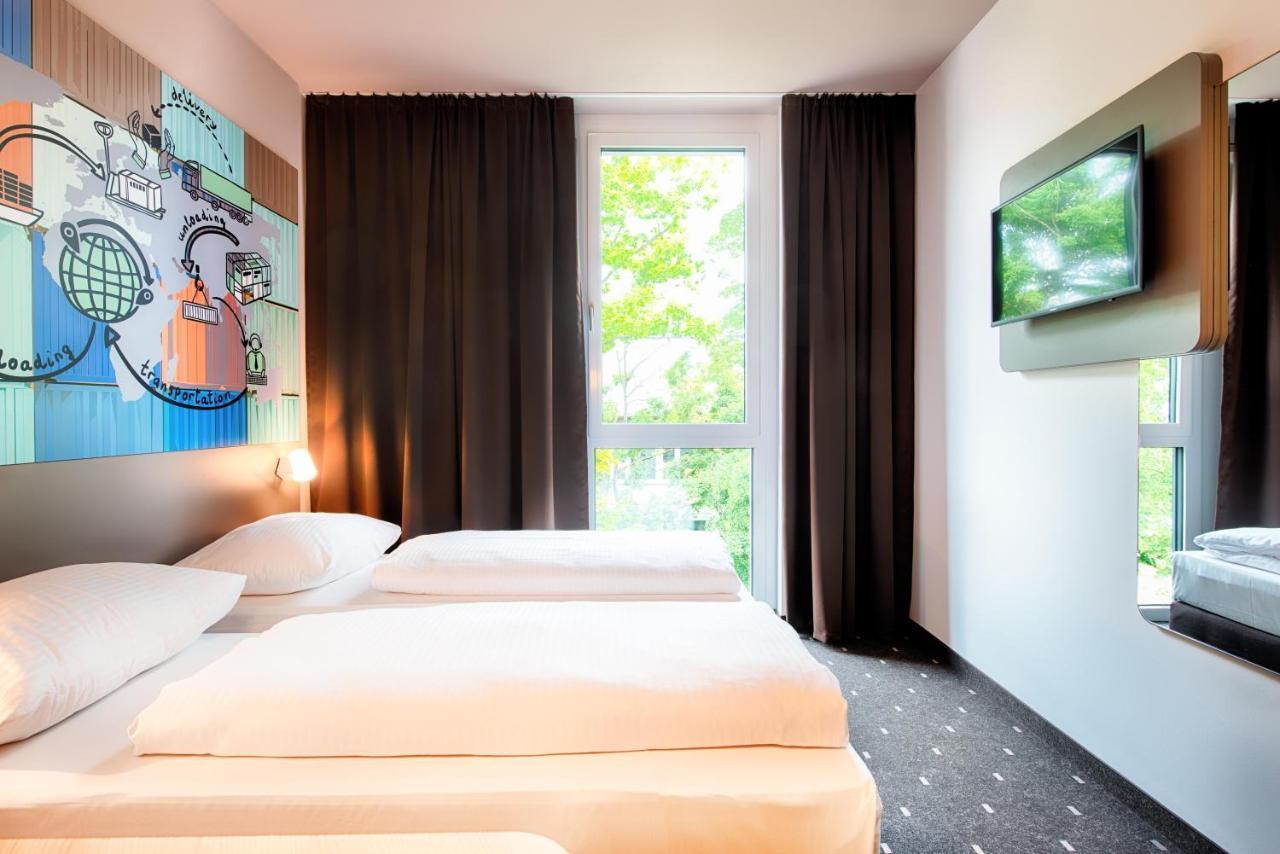B&B Hotel Stuttgart-Neckarhafen Exterior photo